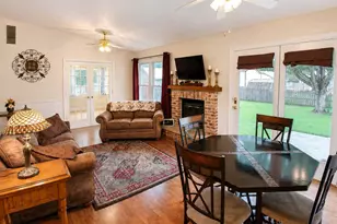 1010 Fox Run Ln, Algonquin, IL 60102 - Photo 7