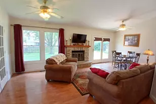 1010 Fox Run Ln, Algonquin, IL 60102 - Photo 5