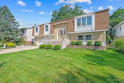 1814 W Catalpa Lane, Mount Prospect, IL 60056 - Photo 1