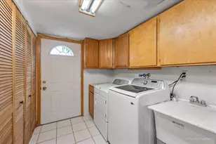 1814 W Catalpa Ln, Mount Prospect, IL 60056 - Photo 25