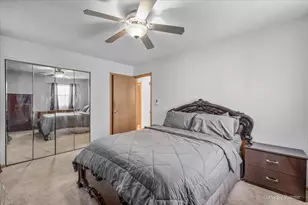 1814 W Catalpa Ln, Mount Prospect, IL 60056 - Photo 11