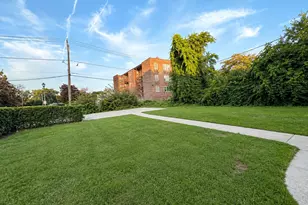 801 S 16th Ave, Maywood, IL 60153 - Photo 27