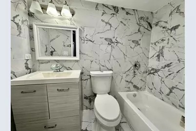 801 S 16th Avenue, Maywood, IL 60153 - Photo 21