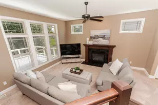 1506 Kell Ave, Bloomington, IL 61705 - Photo 5