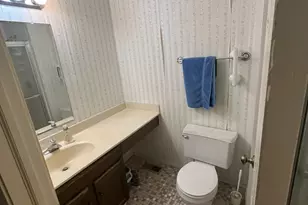 1915 Lawson Rd, Schaumburg, IL 60194 - Photo 15