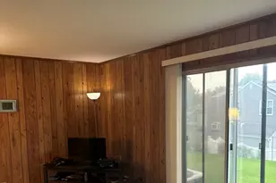 1915 Lawson Rd, Schaumburg, IL 60194 - Photo 9