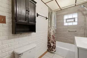 2636 Kenilworth Ave, Berwyn, IL 60402 - Photo 21