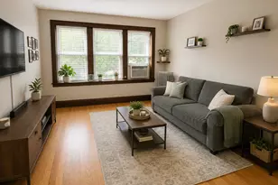 4860 W Byron St, Chicago, IL 60641 - Photo 3