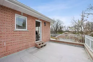 9807 W 57th St, Countryside, IL 60525 - Photo 35
