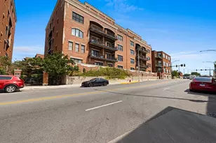 2811 N Bell Ave, Chicago, IL 60618 - Photo 47