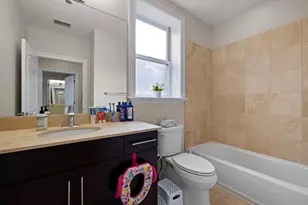 2811 N Bell Ave, Chicago, IL 60618 - Photo 25
