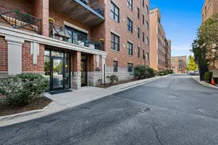 2811 N Bell Ave, Chicago, IL 60618 - Photo 33