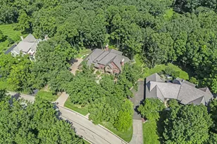 818 Fox Glen Dr, Saint Charles, IL 60174 - Photo 45