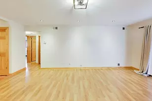 6261 N Northwest Hwy, Chicago, IL 60631 - Photo 3