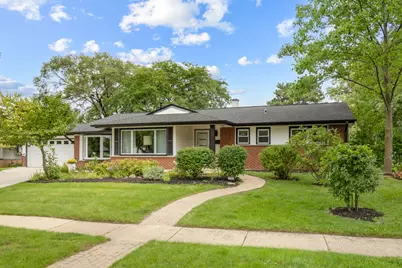 298 Peach Tree Lane, Elk Grove Village, IL 60007 - Photo 1