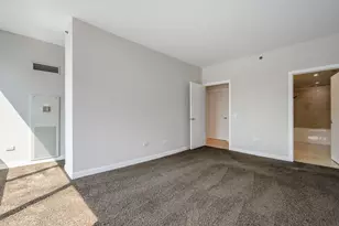 8 E Randolph St, Chicago, IL 60601 - Photo 13