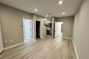 2247 S Wentworth Ave, Chicago, IL 60616 - Photo 3