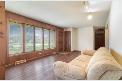 6554 W 92nd Street, Oak Lawn, IL 60453 - Photo 7