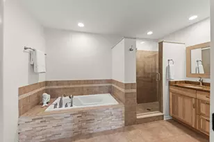 1608 Lois Ann Ln, Naperville, IL 60563 - Photo 13