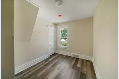1439 8th Avenue #2, Rockford, IL 61104 - Photo 9