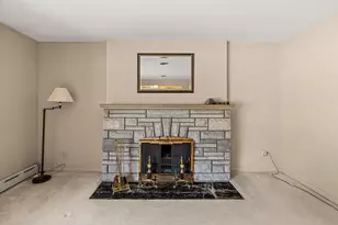 15400 Paxton Ave, South Holland, IL 60473 - Photo 9