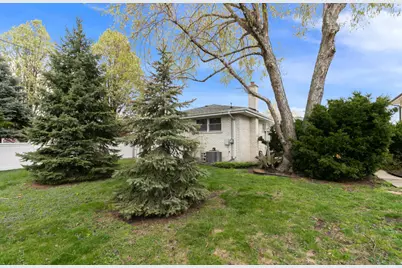 9712 S Kolmar Avenue, Oak Lawn, IL 60453 - Photo 19