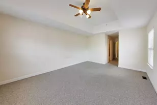 512 Callie Ct, Morton Grove, IL 60053 - Photo 17