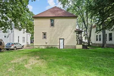 1439 8th Avenue #3, Rockford, IL 61104 - Photo 3