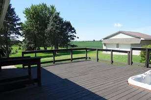 5385 Hoover Rd, Rock Falls, IL 61071 - Photo 5