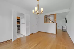 1534 Palmgren Dr, Glenview, IL 60025 - Photo 13