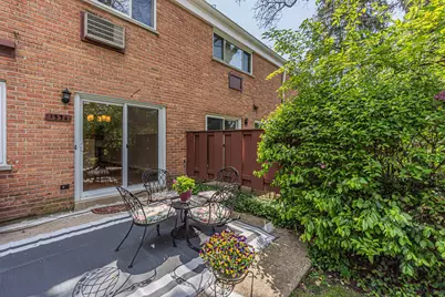 1534 Palmgren Drive, Glenview, IL 60025 - Photo 17