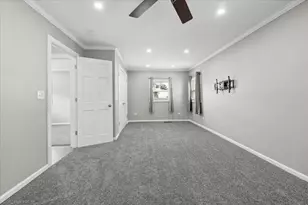 2207 Marmion Ave, Joliet, IL 60436 - Photo 9