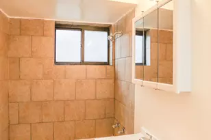 1652 W Pratt Blvd, Chicago, IL 60626 - Photo 7