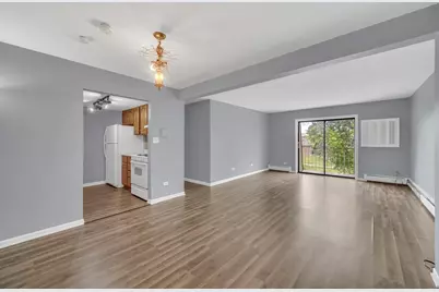 138 E Bailey Road #M, Naperville, IL 60565 - Photo 5