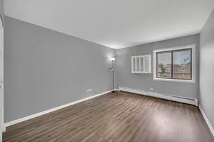 138 E Bailey Rd, Naperville, IL 60565 - Photo 13