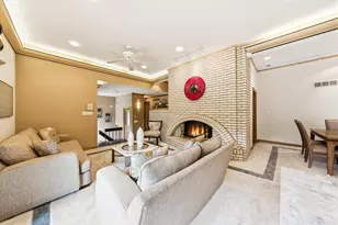 130 Surrey Ln, Burr Ridge, IL 60527 - Photo 19