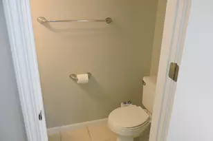 343 Gregory St, Aurora, IL 60504 - Photo 15