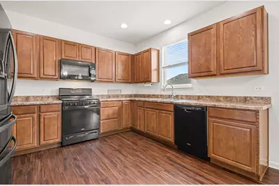 1911 Willoughby Lane, Joliet, IL 60431 - Photo 3