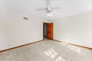9 N Daniels Dr, Batavia, IL 60510 - Photo 47