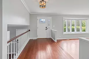 17008 Forest Ave, Oak Forest, IL 60452 - Photo 5