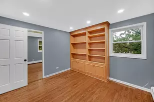 5700 W Montrose Ave, Chicago, IL 60634 - Photo 15