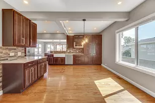 1211 N 11th Ave, Melrose Park, IL 60160 - Photo 9