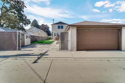 1211 N 11th Avenue, Melrose Park, IL 60160 - Photo 41