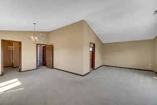 1211 N 11th Ave, Melrose Park, IL 60160 - Photo 25