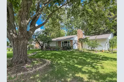 910 Maplepark Drive, Champaign, IL 61821 - Photo 3