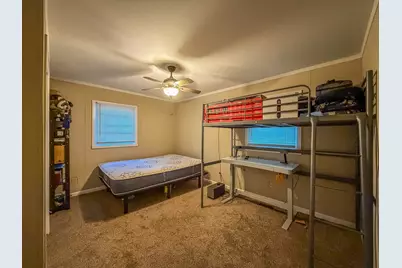 910 Maplepark Drive, Champaign, IL 61821 - Photo 11