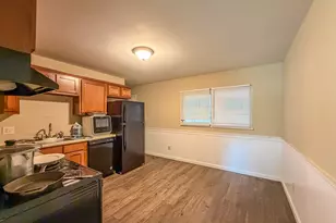 910 Maplepark Dr, Champaign, IL 61821 - Photo 9