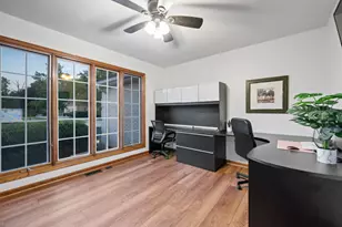 17W210 Massel Ct, Bensenville, IL 60106 - Photo 17