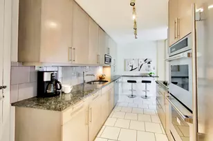 330 W Diversey Pkwy, Chicago, IL 60657 - Photo 7