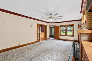 1627 Jackson St, Rockford, IL 61107 - Photo 5
